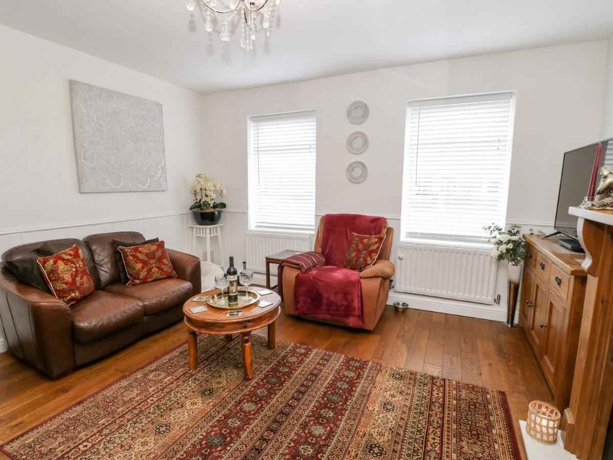 2 Hartburn Road Villa North Shields Dış mekan fotoğraf
